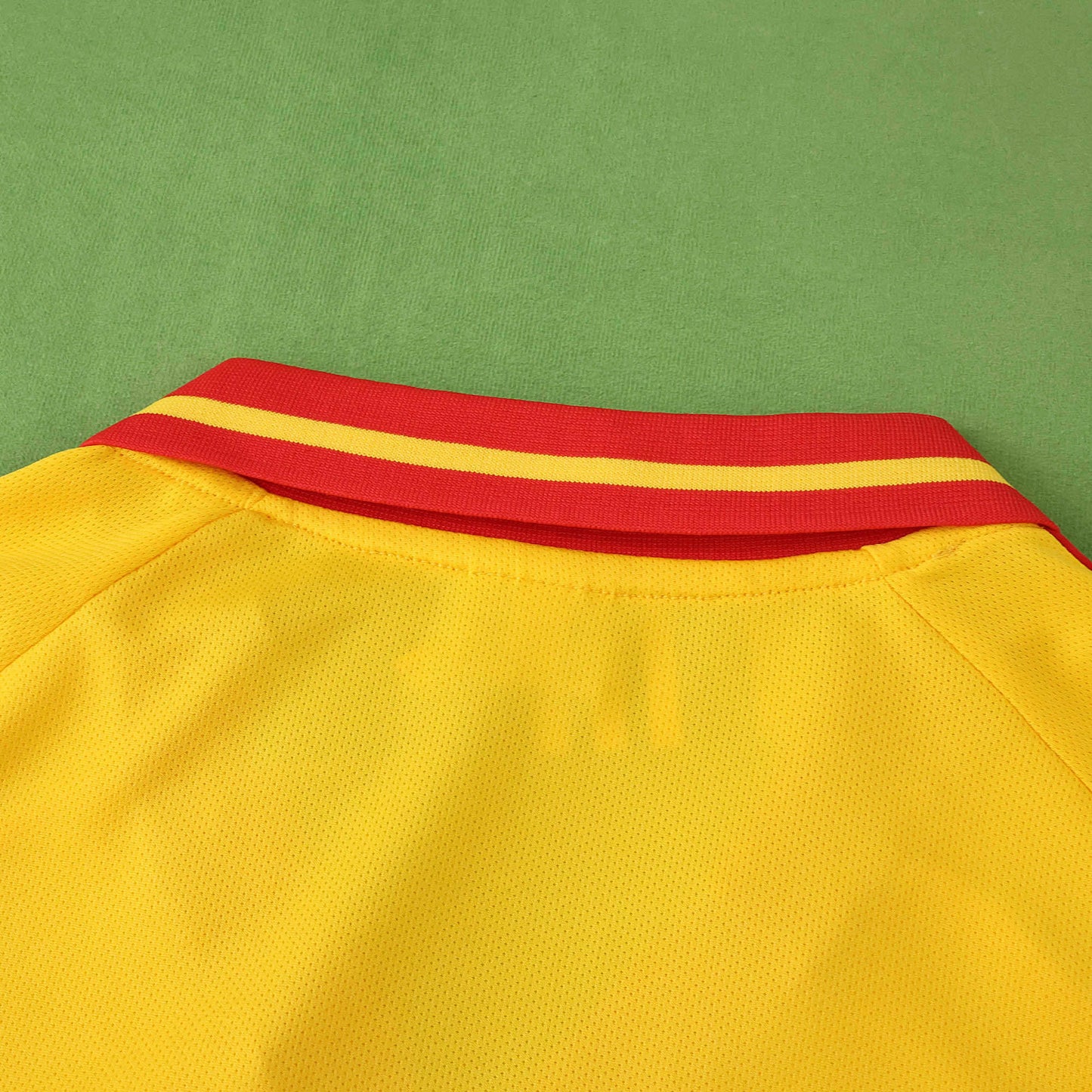 Roumanie Maillot Domicile 2000 Retro Fan Version