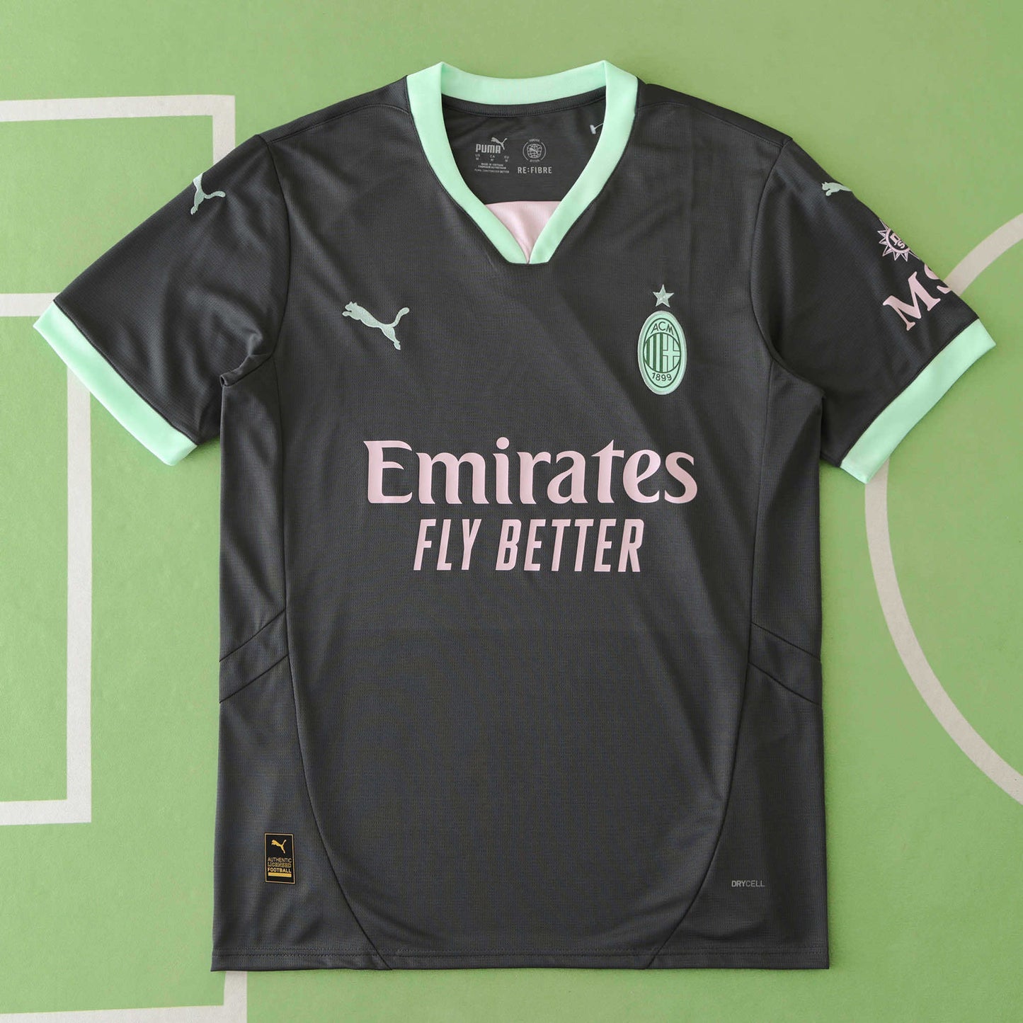 AC Milan Troisième Maillot 2024/2025 Fan Version
