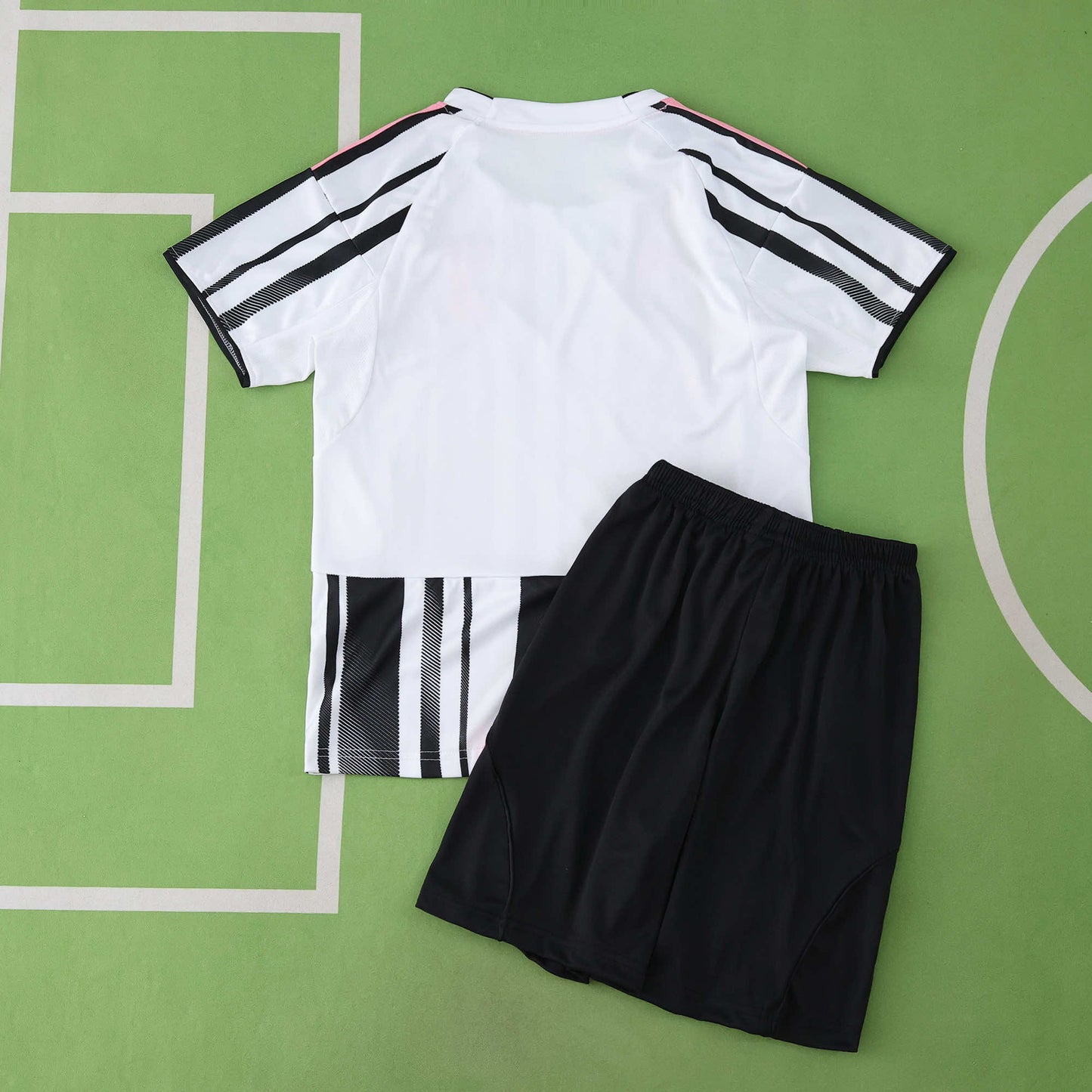Juventus Ensemble D'Enfant Domicile 2025/2026