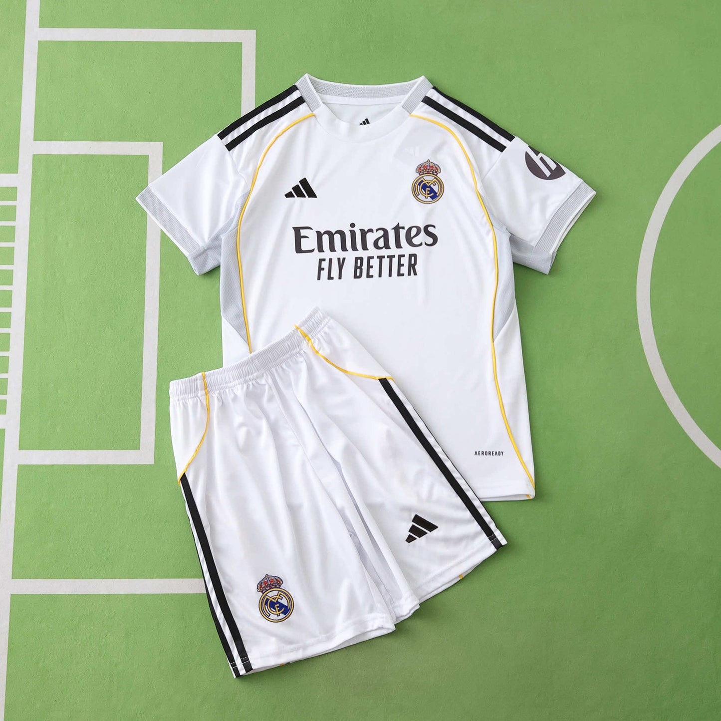 Real Madrid Ensemble D'Enfant Domicile 2025/2026