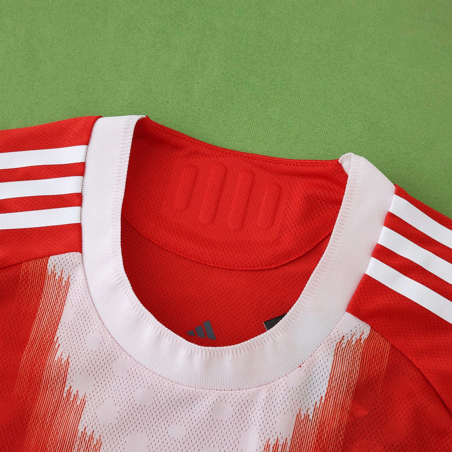 FC Bayern Maillot Domicile 2025/2026 Player Version