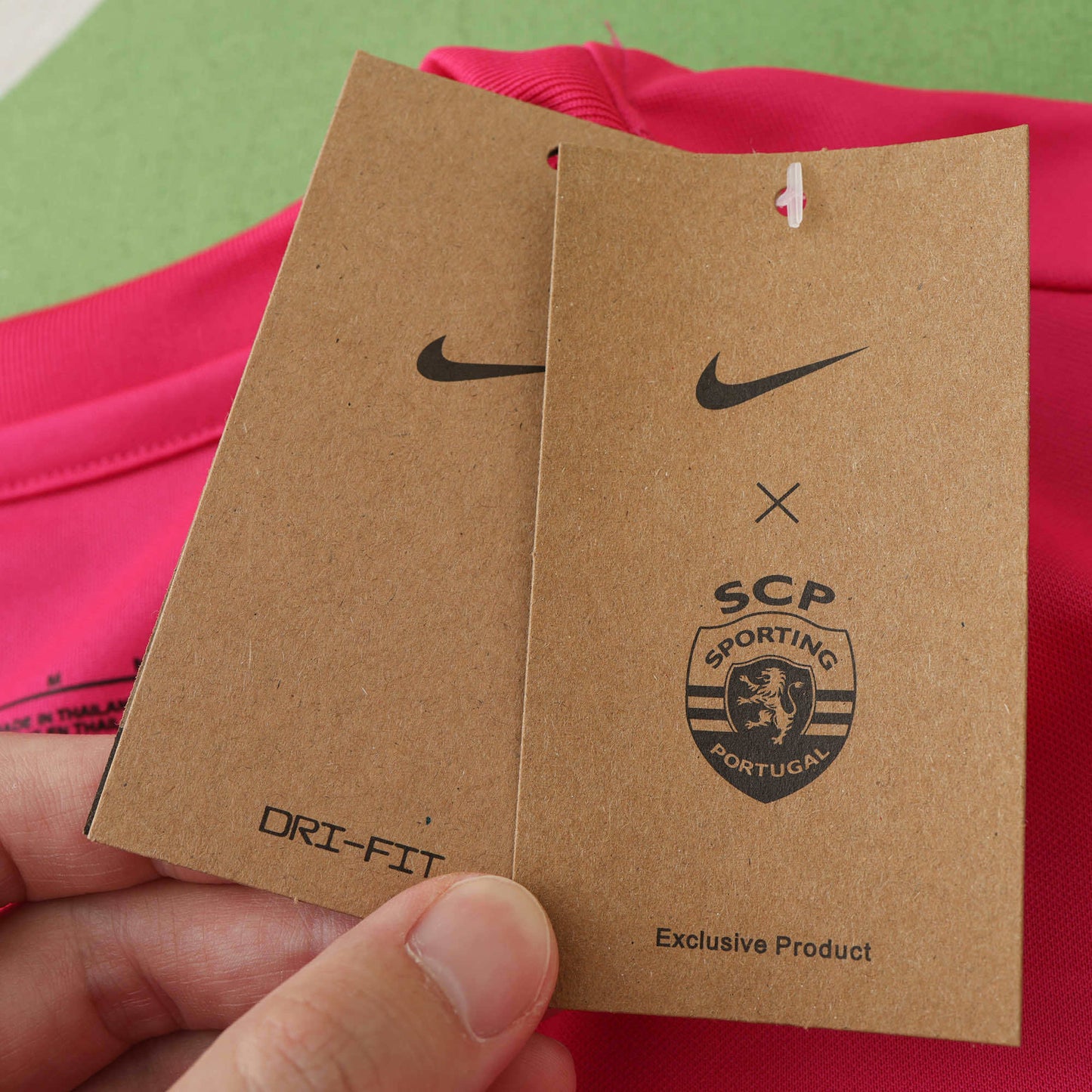 Sporting CP Edição Rosa Leão Fan Version