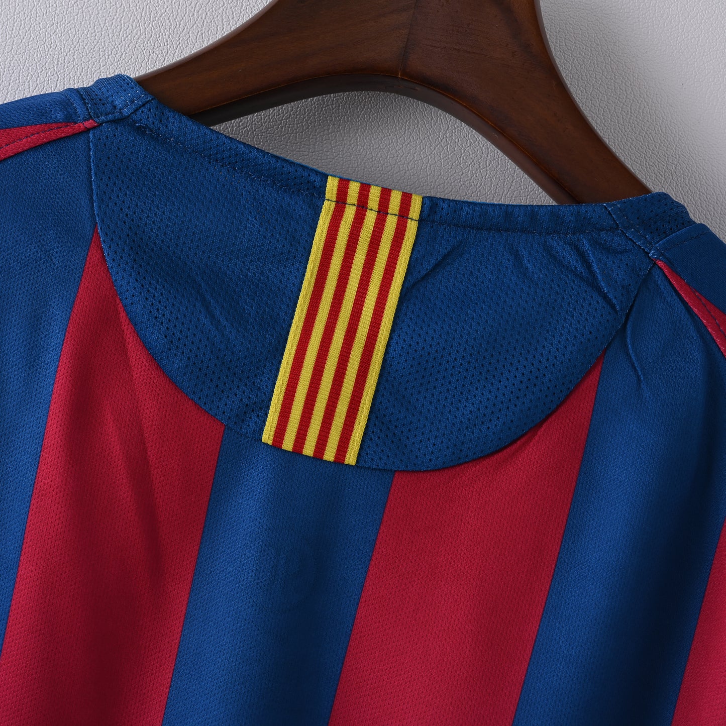 FC Barcelone Maillot Domicile 2005/2006 Retro