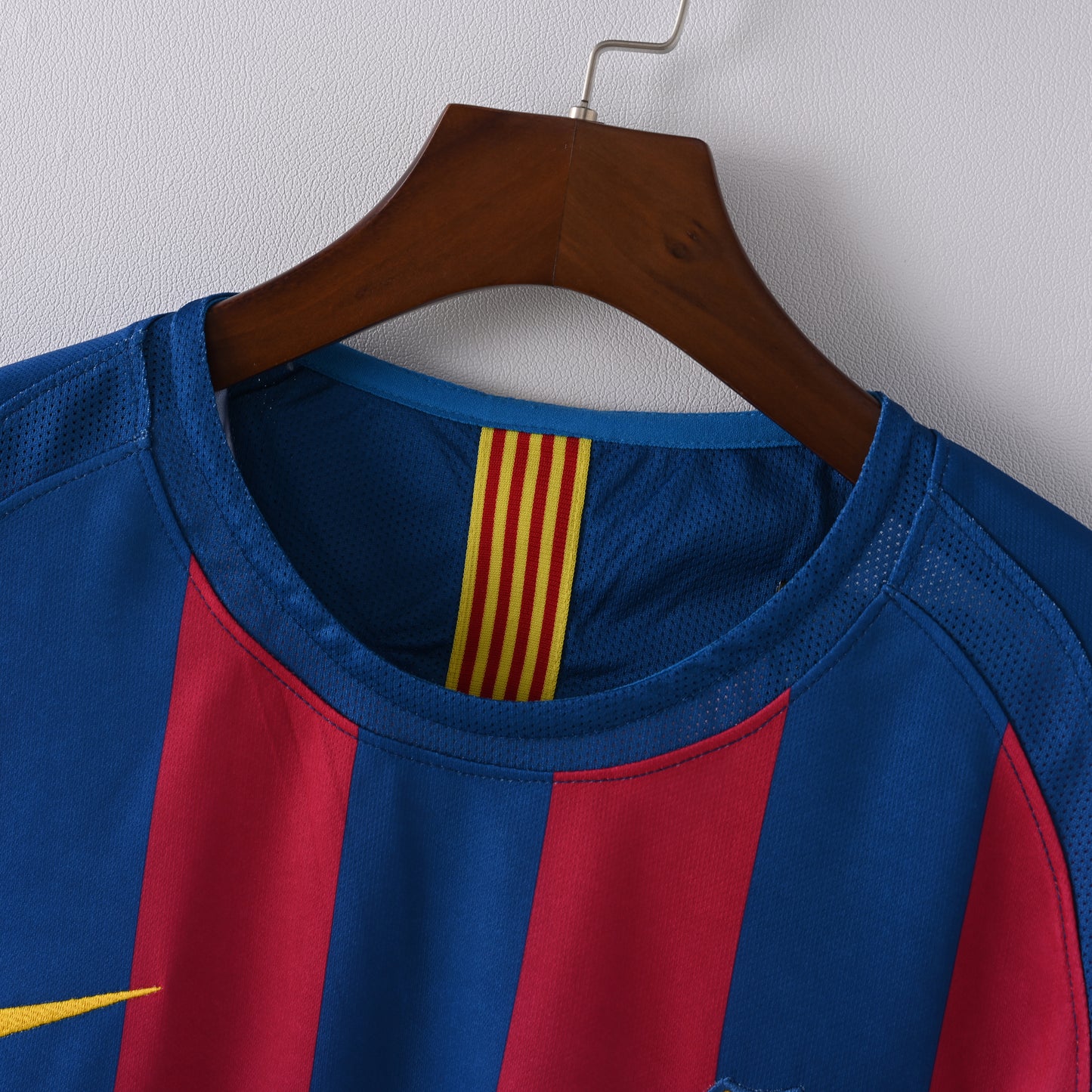 FC Barcelone Maillot Domicile 2005/2006 Retro