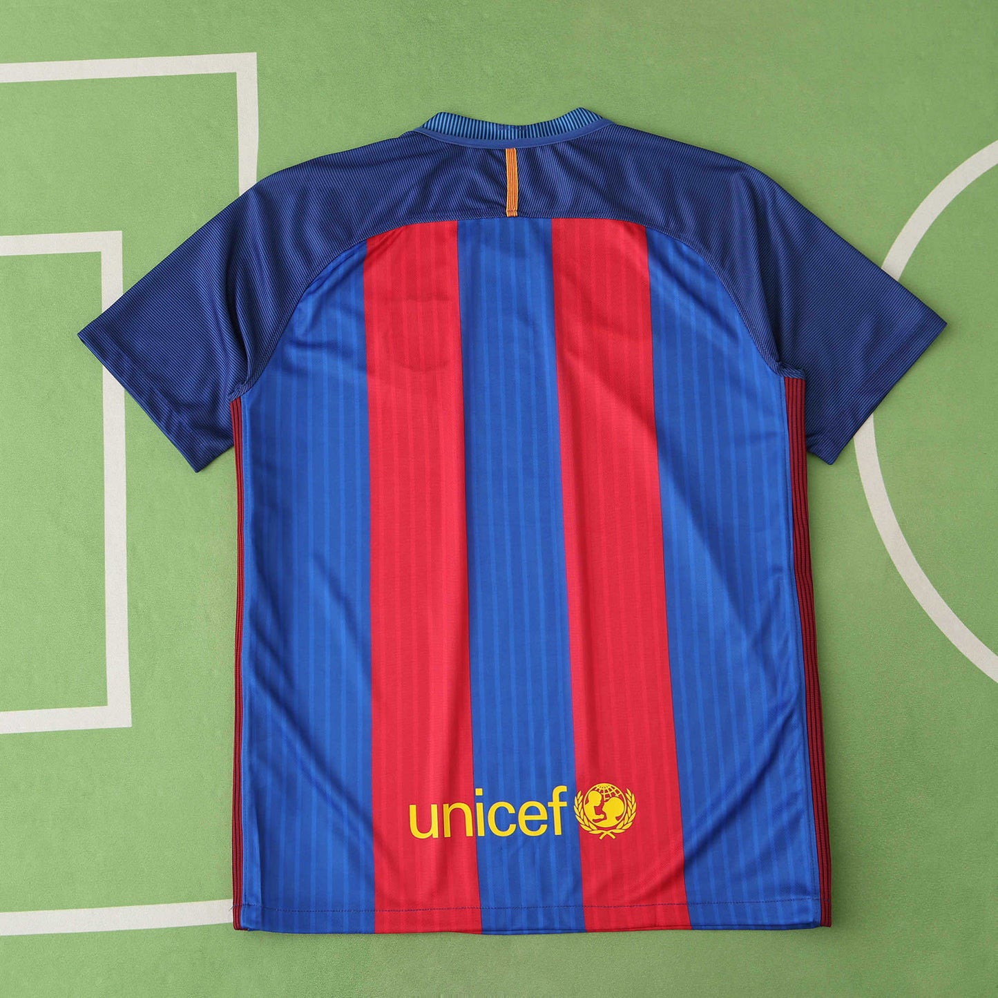 FC Barcelona Home Shirt 2016/2017 Retro