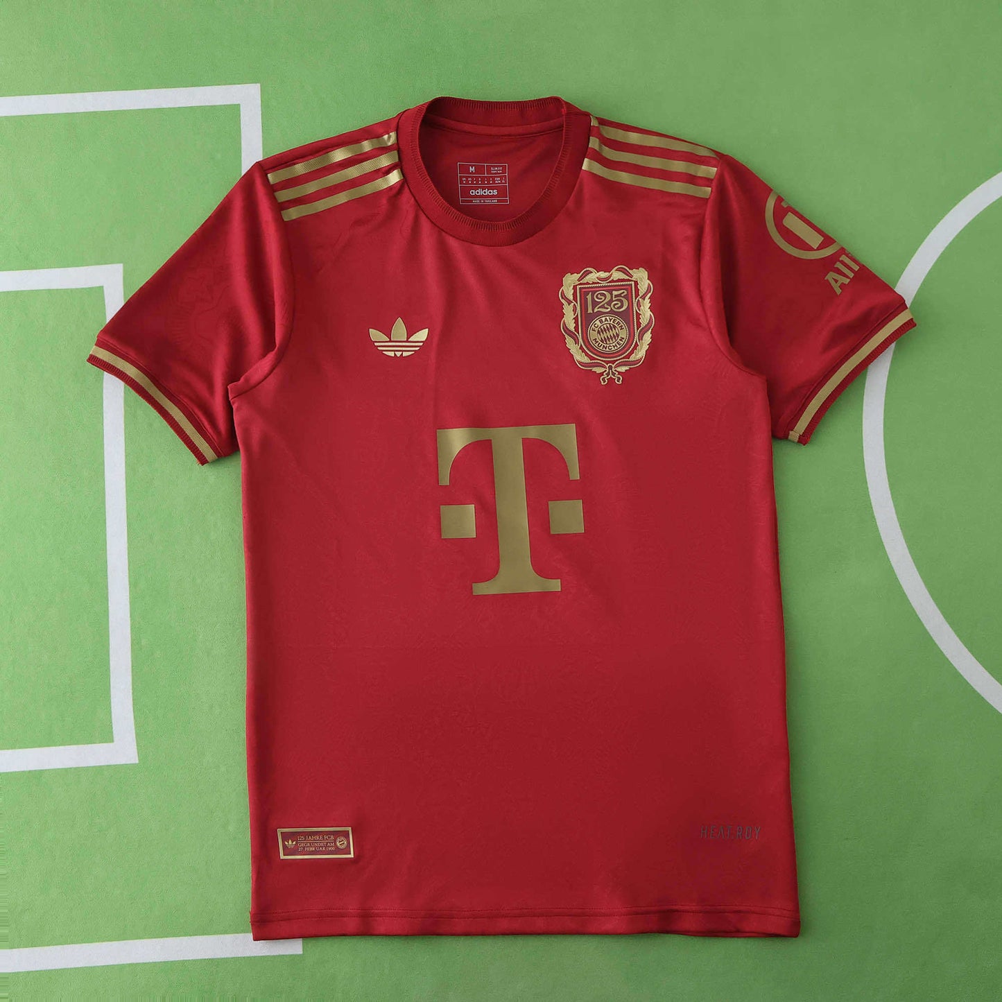 Bayern München 125th Anniversary Fan version