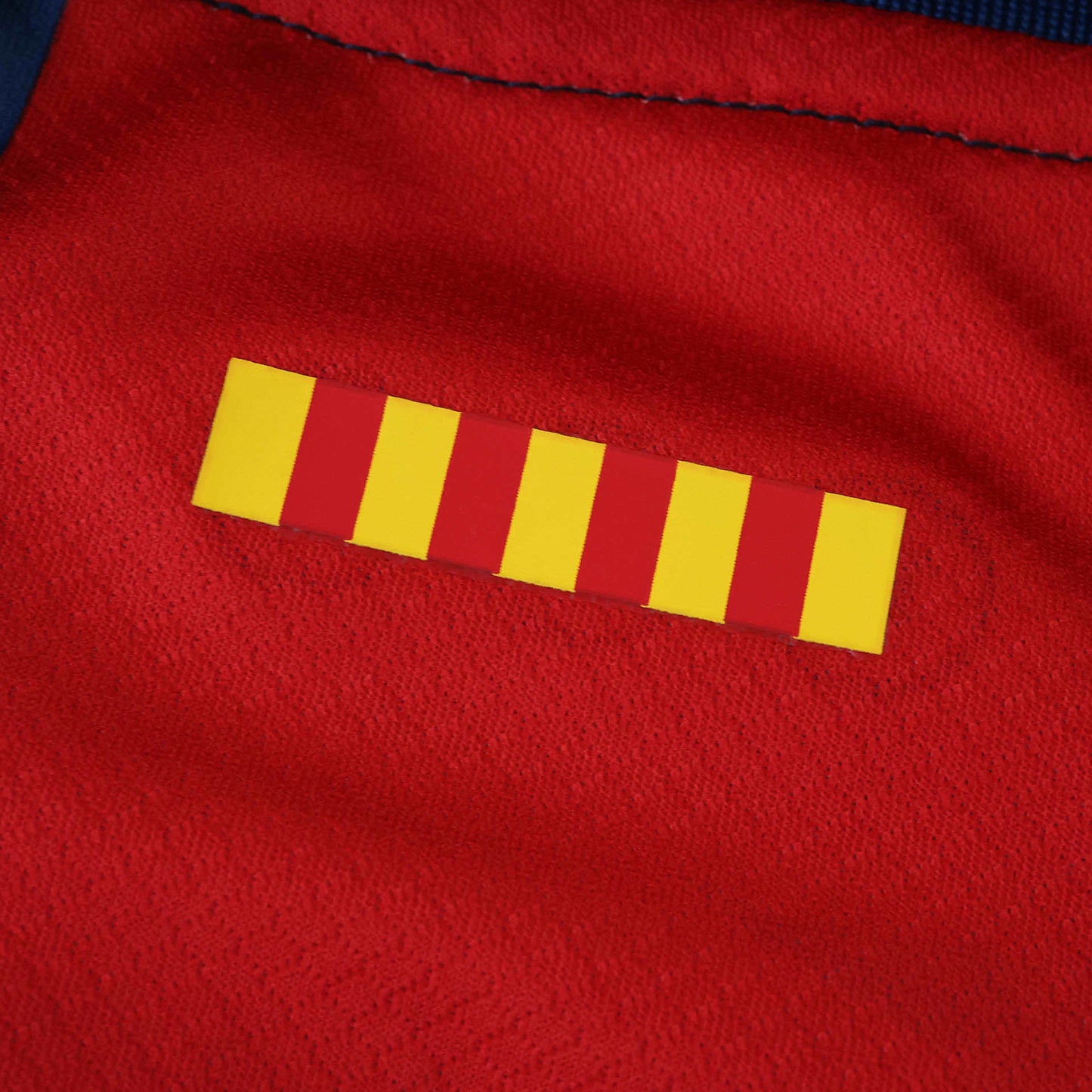 FC Barcelone Quatrième Maillot El Classico Edition 2025/2026 Fan Version
