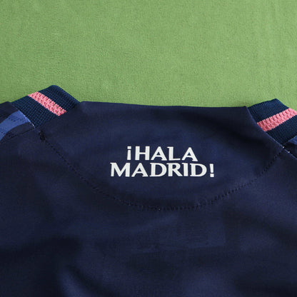 Real Madrid Maillot El Dragón Blanco Azu Edition Player Version