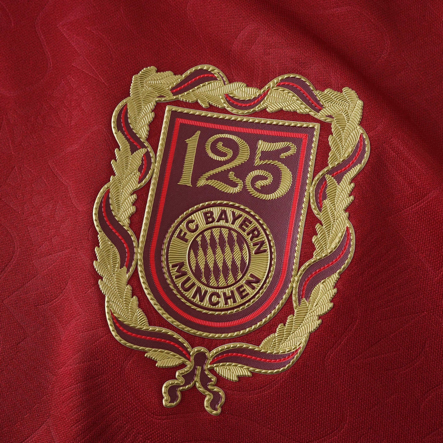 Bayern München 125th Anniversary Fan version