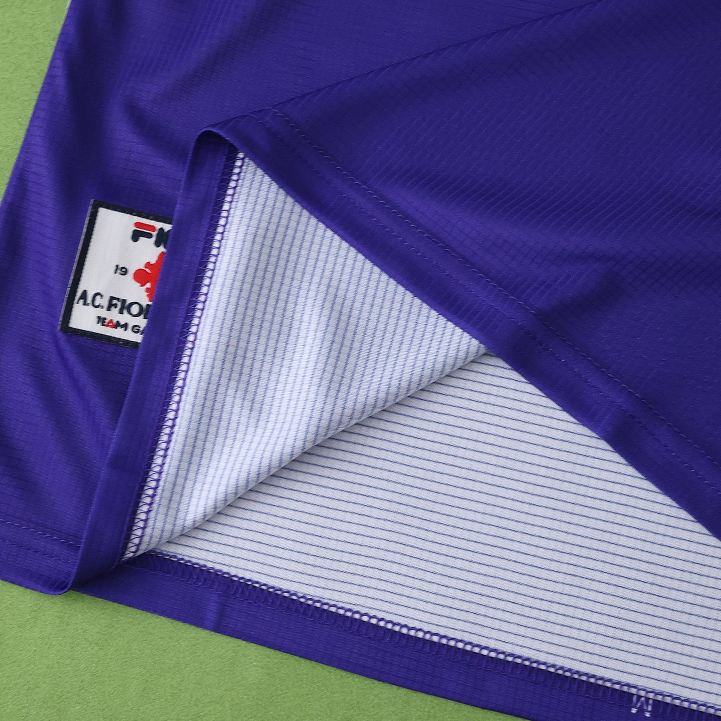 ACF Fiorentina Domcile 1998-1999 Retro Version