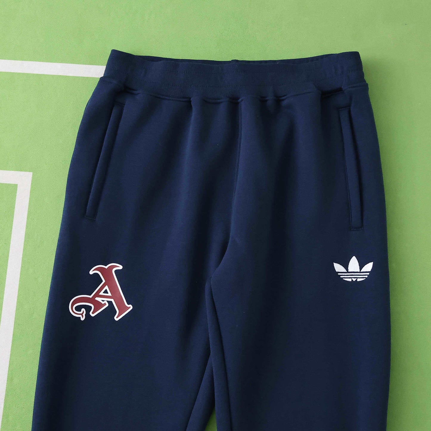 Arsenal Survêtement Capuche Noir 2025