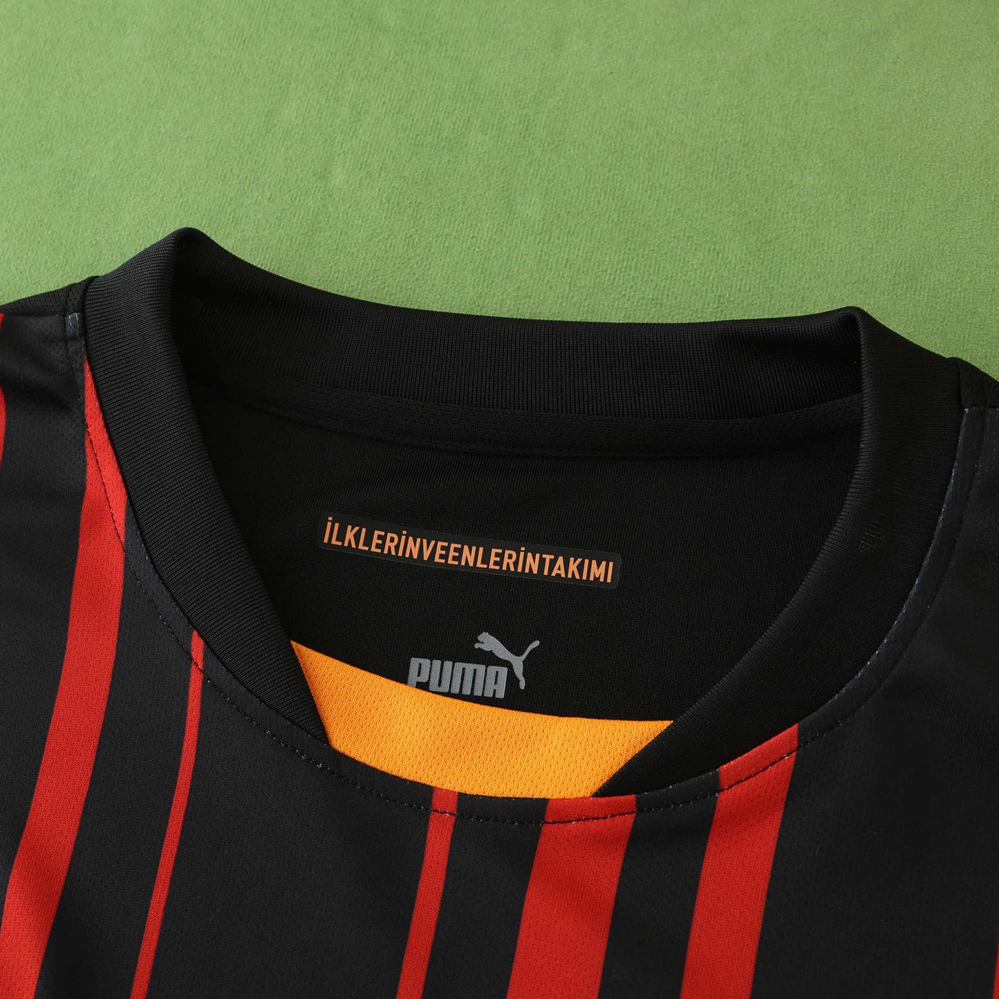 Galatasaray Troisième Maillot 2024/2025 Fan Version