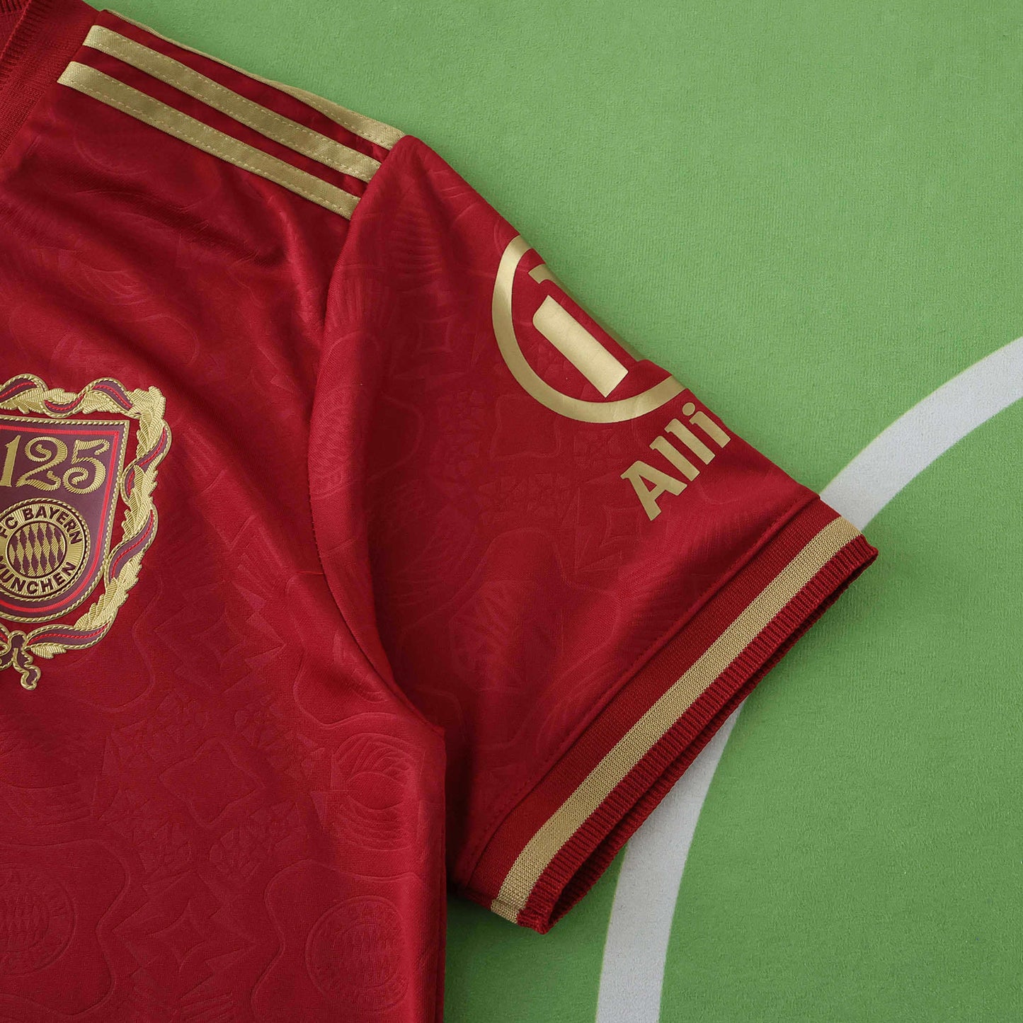 Bayern München 125th Anniversary Fan version